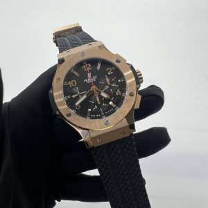 Hublot Big Bang Carbon Effect Dial Rose Gold Case Black Rubber Bracelet BB20091